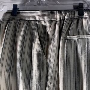 Banana Republic Linen Blend Striped Pant. 14